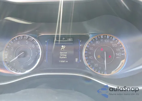 2015 Chrysler 200 Limited z USA, uszkodzony, nr VIN 1C3CCCAB8FN704579